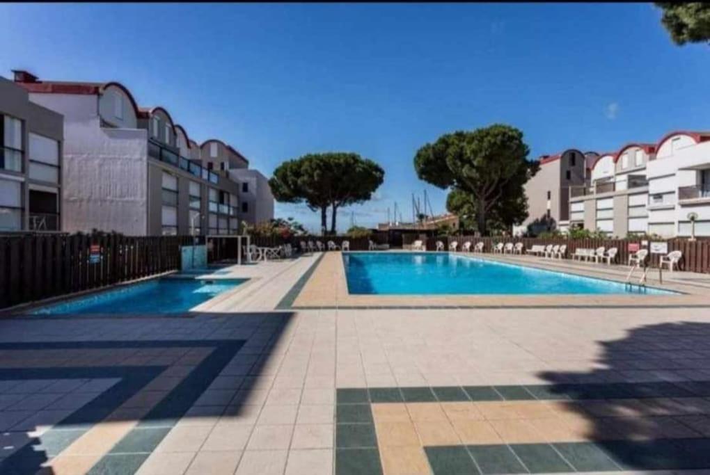 Avec Piscine Appartement Gruissan